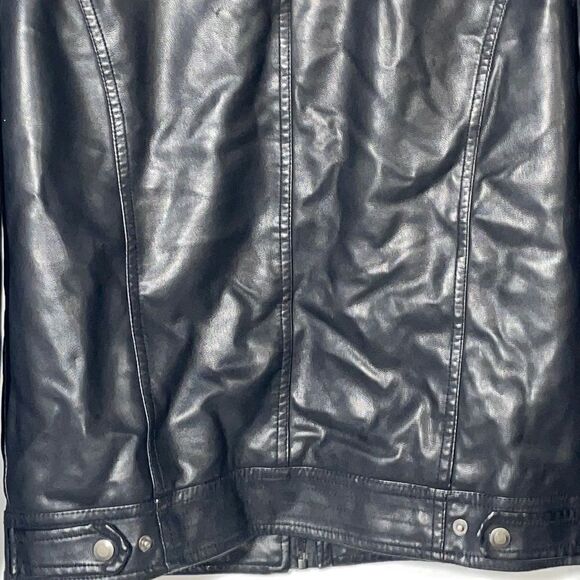 IS Apparel Faux leather jacket - Picture 9 of 9